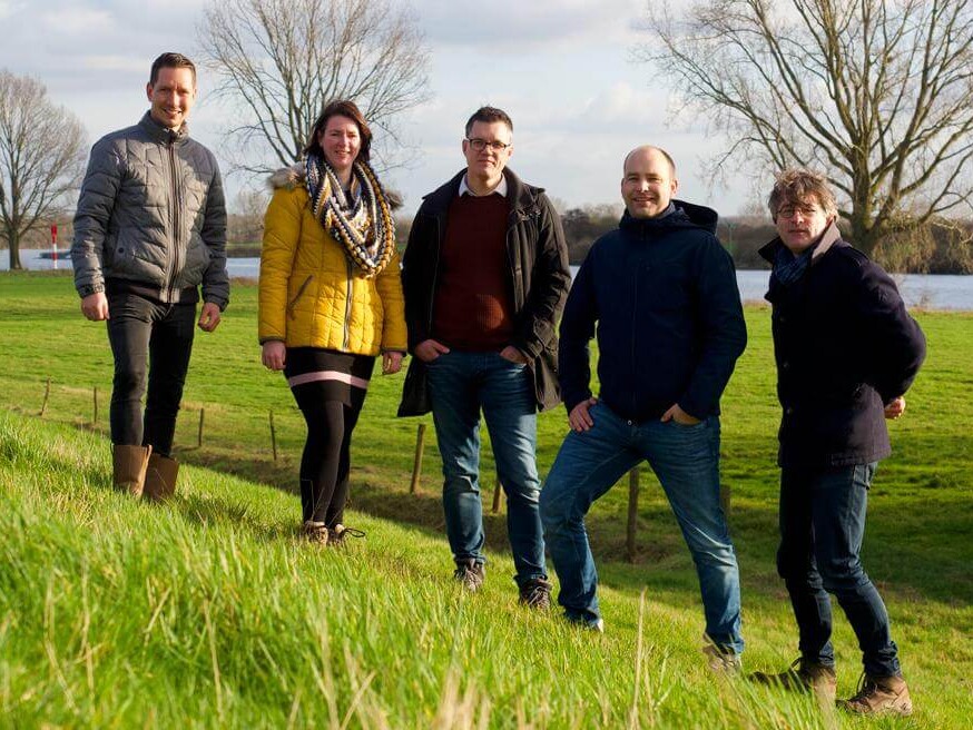 Leden foto Cooperatie Civiel - Edwin, Eline, Marnix, Robert, Erik
